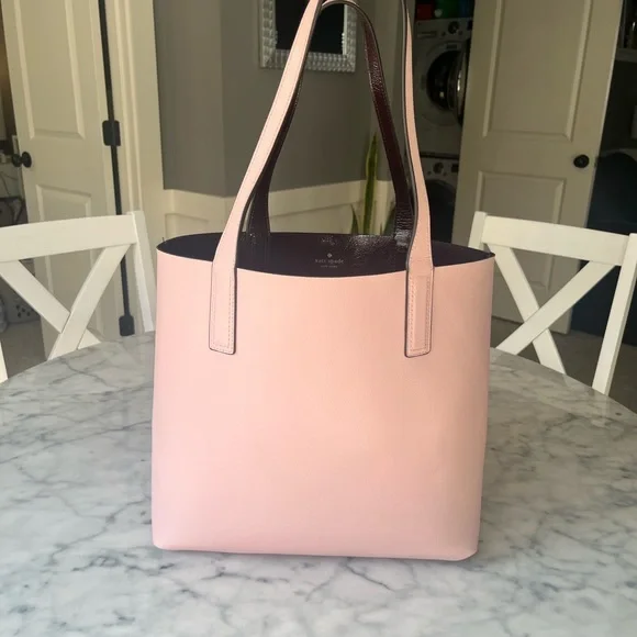 Kate Spade large reversible tote bag with matching wallet - Picture 2 of 15